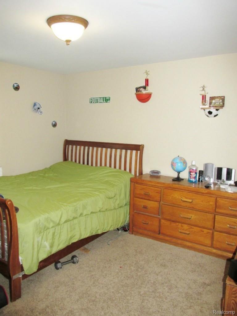 47117 Rosemary Road Macomb, MI 48044 - Photo 20 of 29 24.jpg