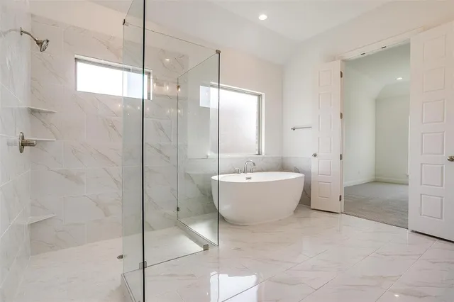 $557,500 | 2488 Timber Hills Drive, Burleson, TX 76028