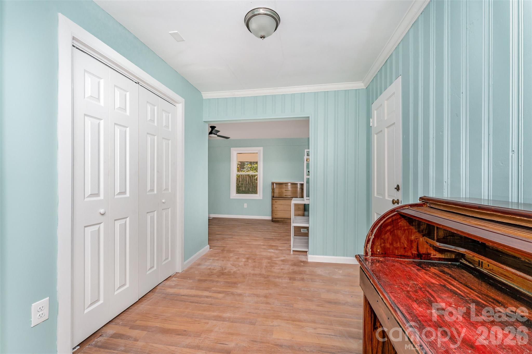 1906 New Garden Road Greensboro, NC 27410 - Photo 19 of 35