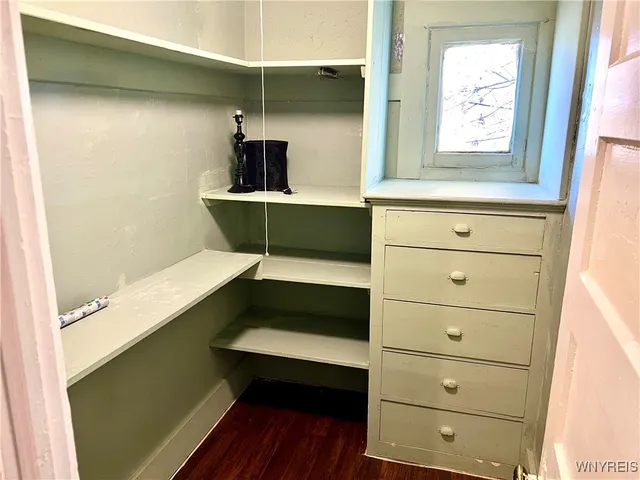 $114,900 | 1333 North Avenue, Niagara Falls, NY 14305