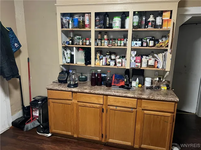 $114,900 | 1333 North Avenue, Niagara Falls, NY 14305