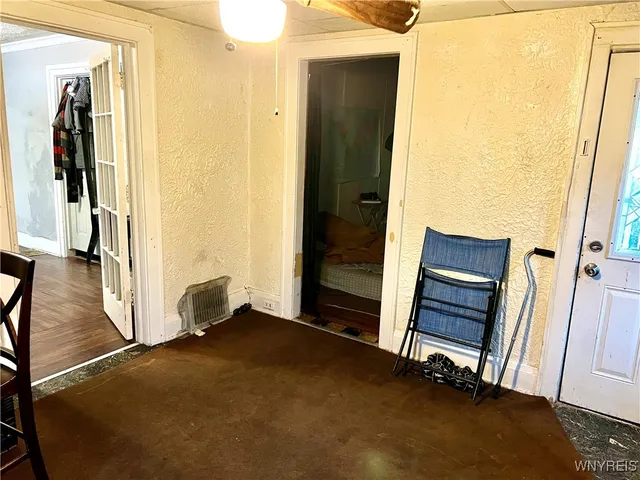 $114,900 | 1333 North Avenue, Niagara Falls, NY 14305