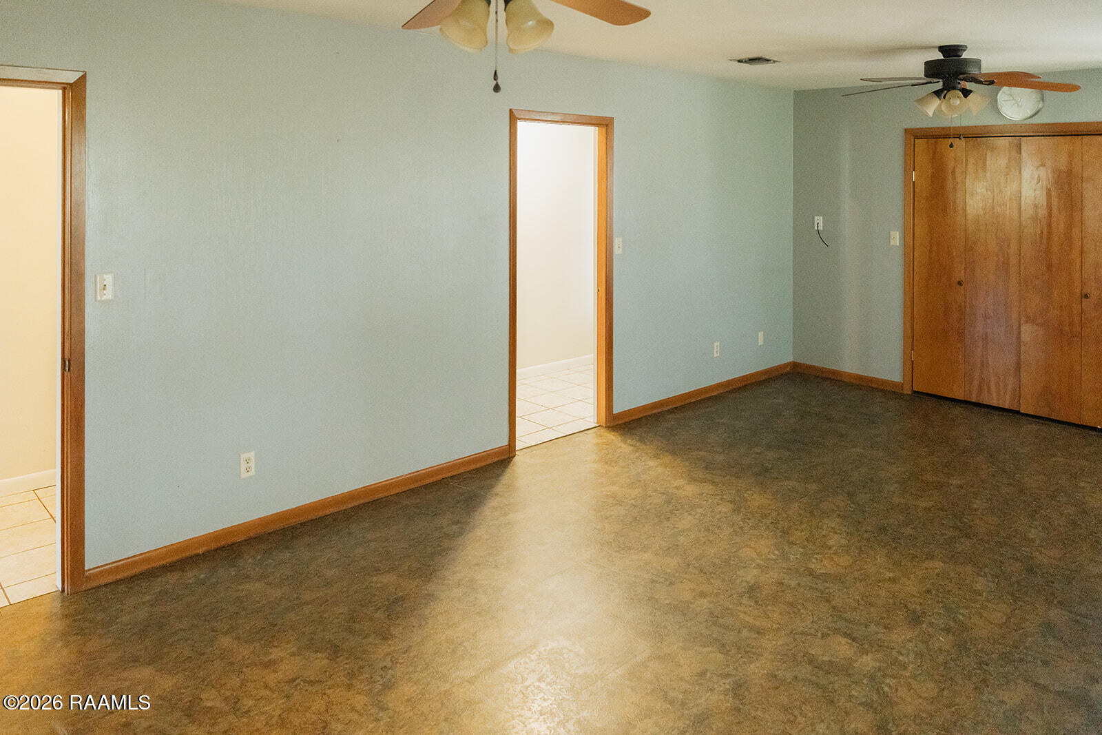 2806 Riverwood Road New Iberia, LA 70560 - Photo 16 of 39 DSC00815