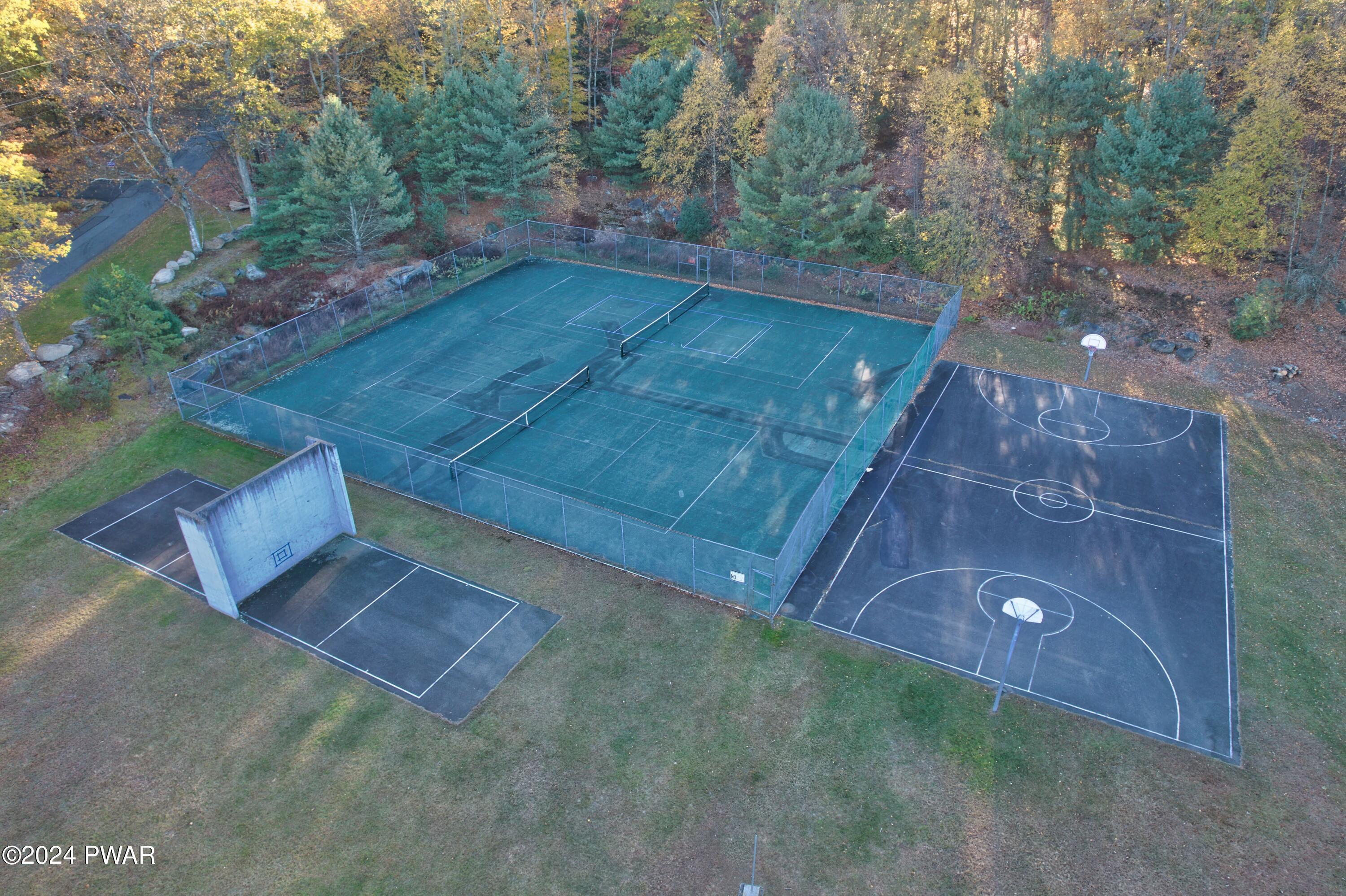 102 Maple Ridge Road Milford, PA 18337 - Photo 49 of 52 Tennis Courts