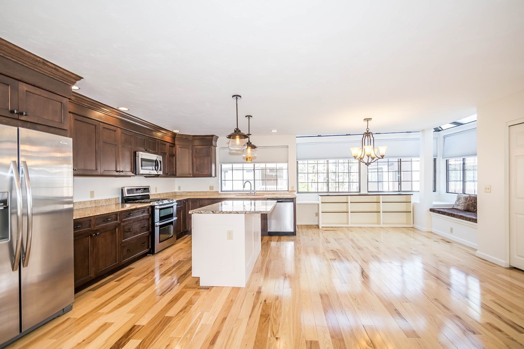 255 North Road, Unit 130 Chelmsford, MA 01824 - Photo 11 of 28