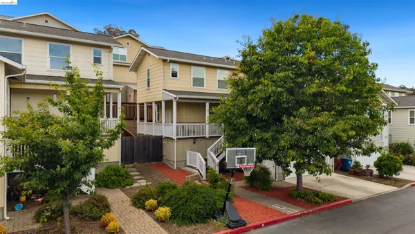 $730,000 | 117 Kingswood Lane, Martinez, CA 94553