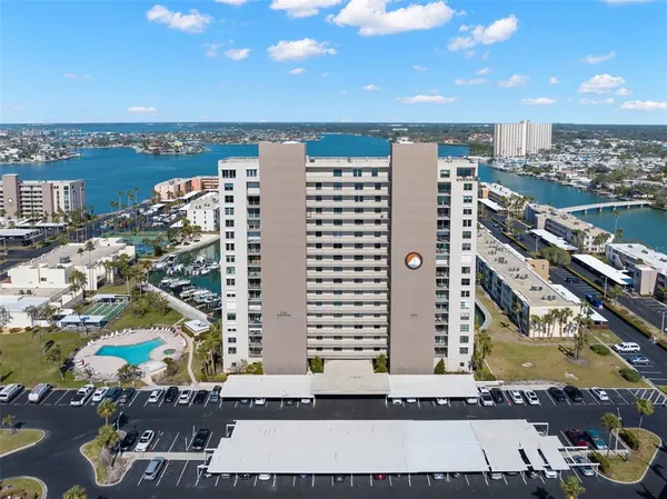 $410,000 | 7300 Sun Island Drive South, Unit 1103, St. Petersburg, FL 33707