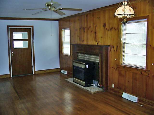 1010 Plantation Road Anderson, SC 29621 - Photo 5 of 13