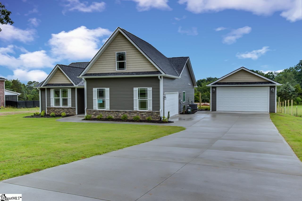 478 Griffin Road Simpsonville, SC 29680 - Photo 2 of 31 Gallery Image 2