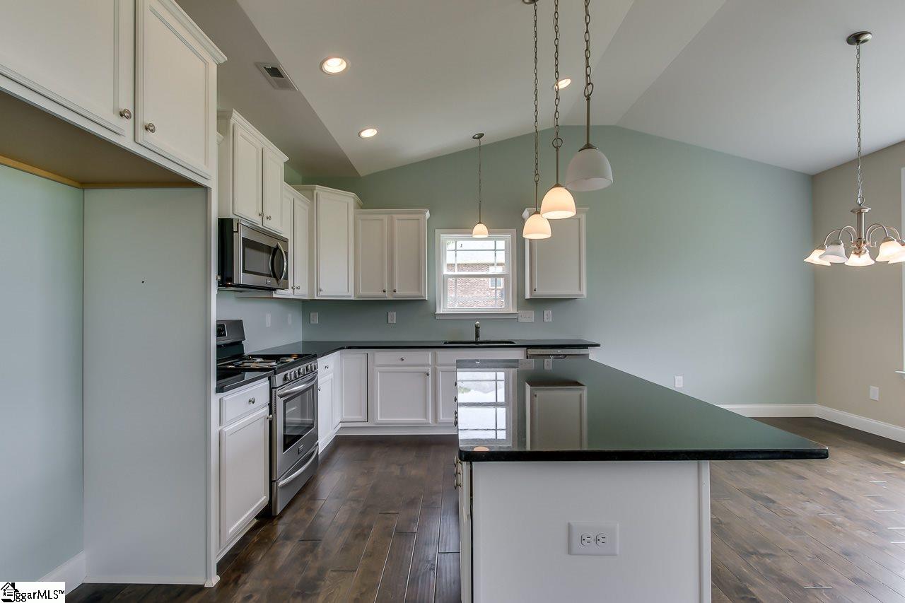 478 Griffin Road Simpsonville, SC 29680 - Photo 16 of 31 Gallery Image 16