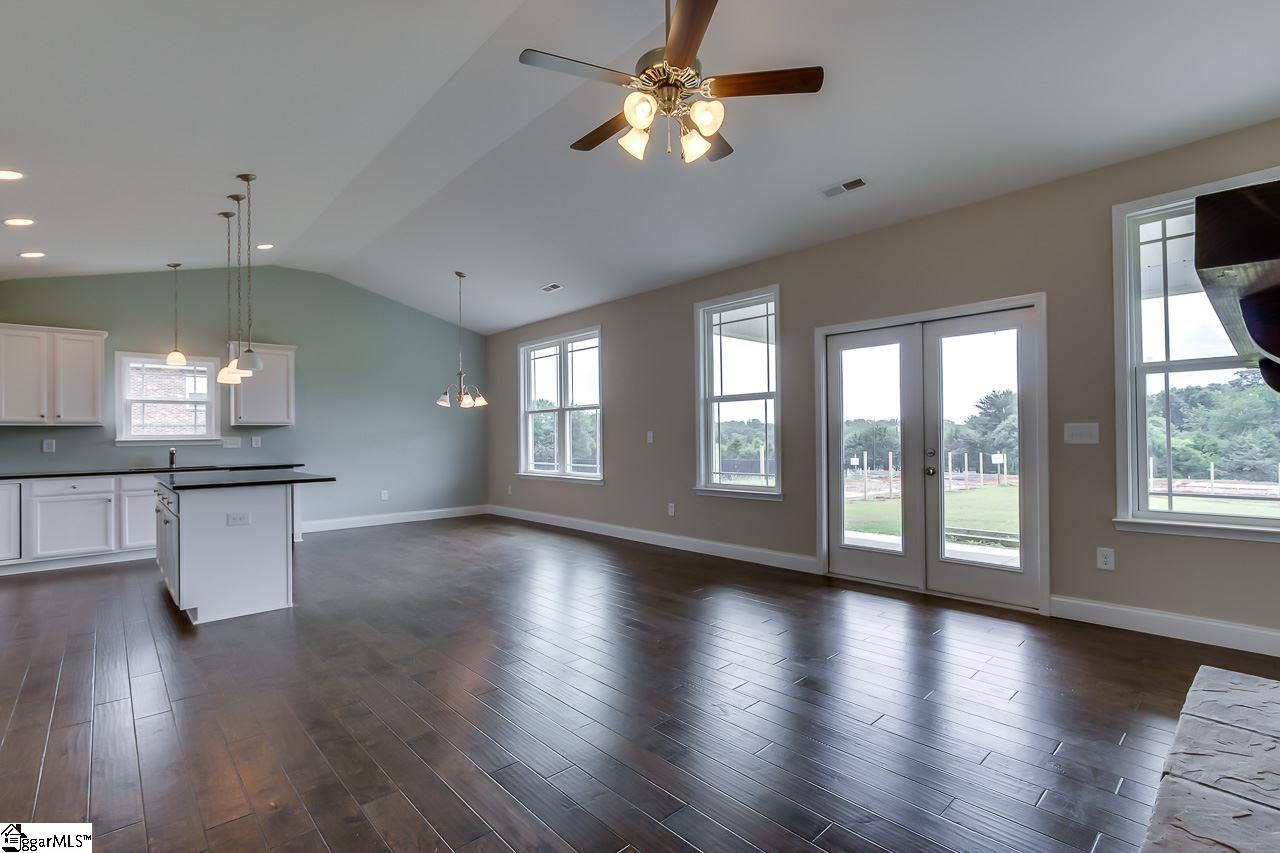 478 Griffin Road Simpsonville, SC 29680 - Photo 9 of 31 Gallery Image 9
