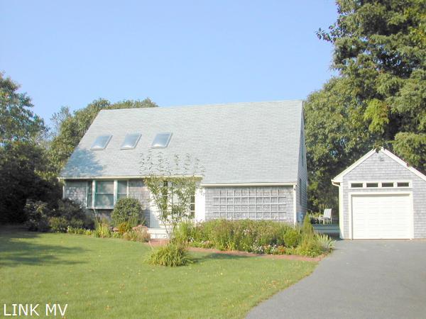 7 Rd To The Plaines Edgartown, MA 02539 - Photo 1 of 10 http://d1qzqeyxiitrap.cloudfront.net/photos/19502/600/b90aaa5d.jpg