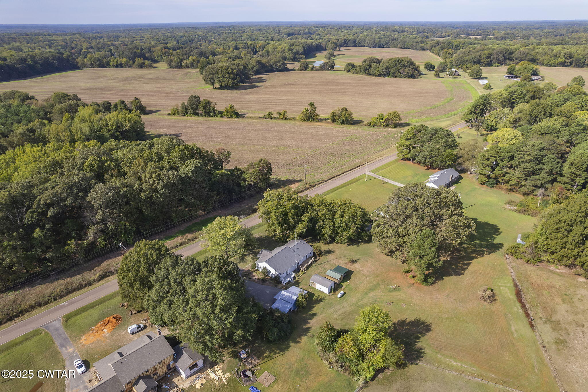 598 Old Bells Road Jackson, TN 38305 - Photo 35 of 40 a view of lake with mountain