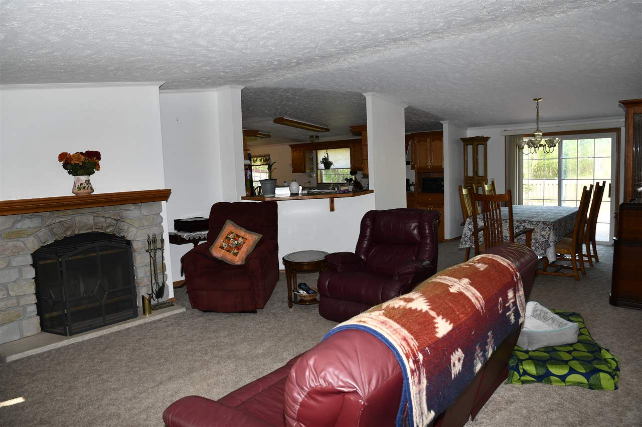 3575 North 8 Mile Road Pinconning, MI 48650 - Photo 12 of 21