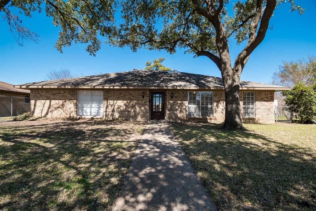 9190 Orbiter Circle Dallas, TX 75243 - Photo 2 of 25
