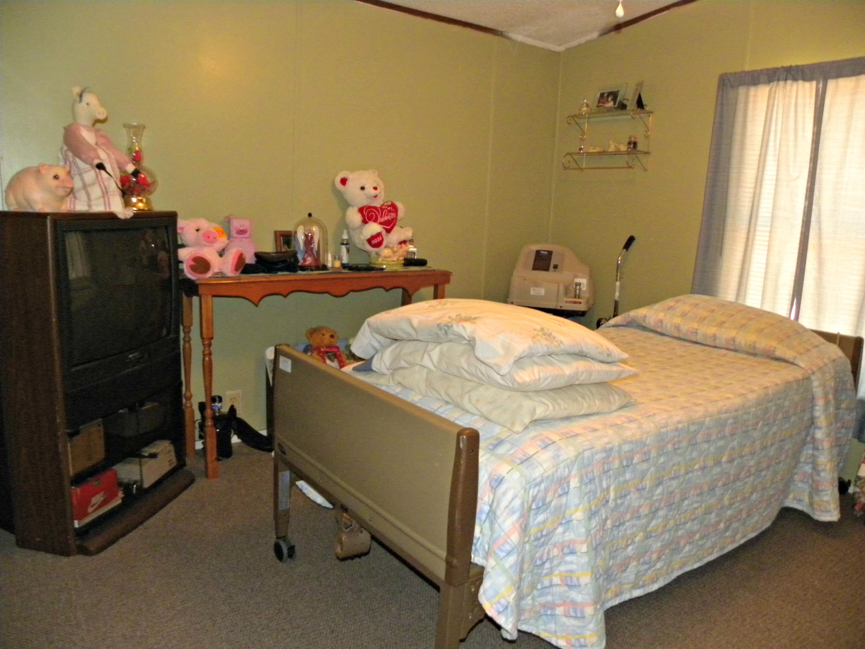 1181 State Rd S-15-28 Walterboro, SC 29488 - Photo 2 of 10 1 bedroom 2