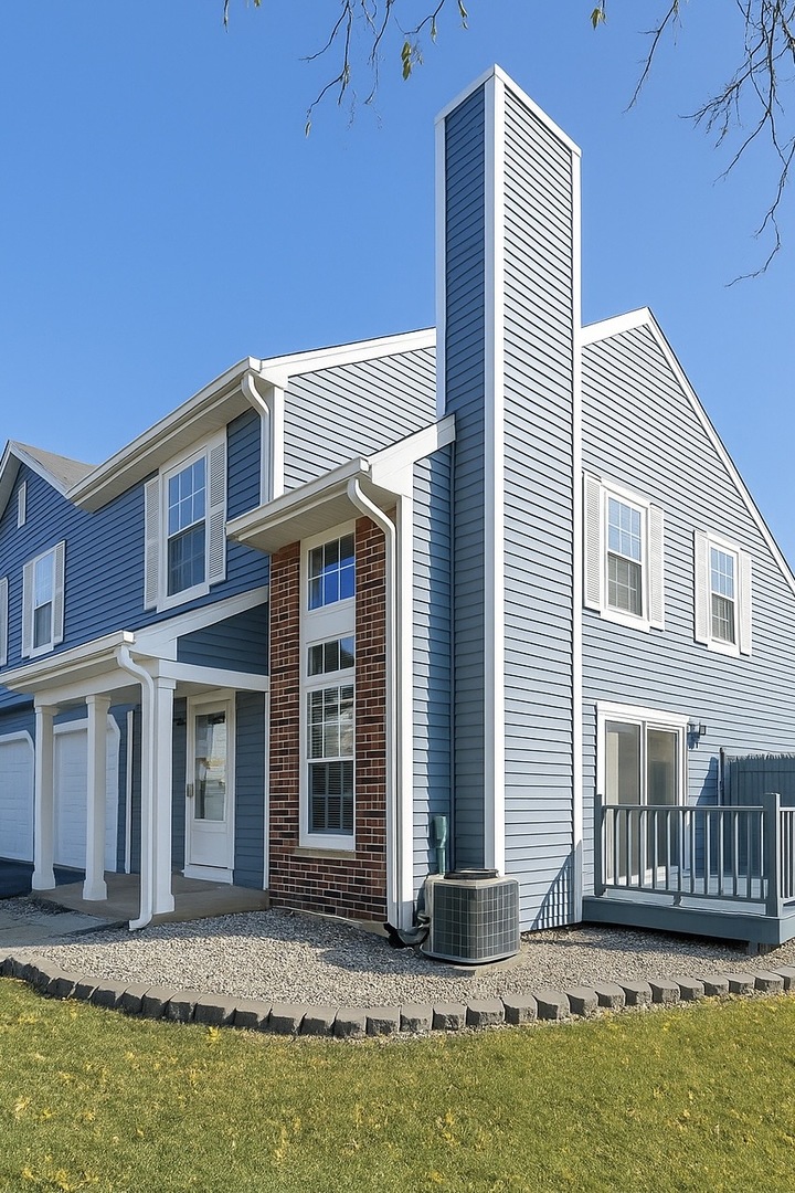 329 Pinto Drive Bolingbrook, IL 60440 - Photo 2 of 17