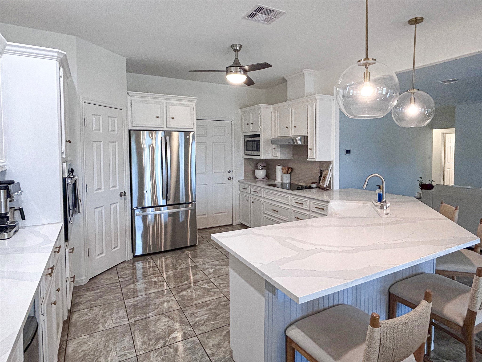 626 Sunset Trail Angleton, TX 77515 - Photo 18 of 43