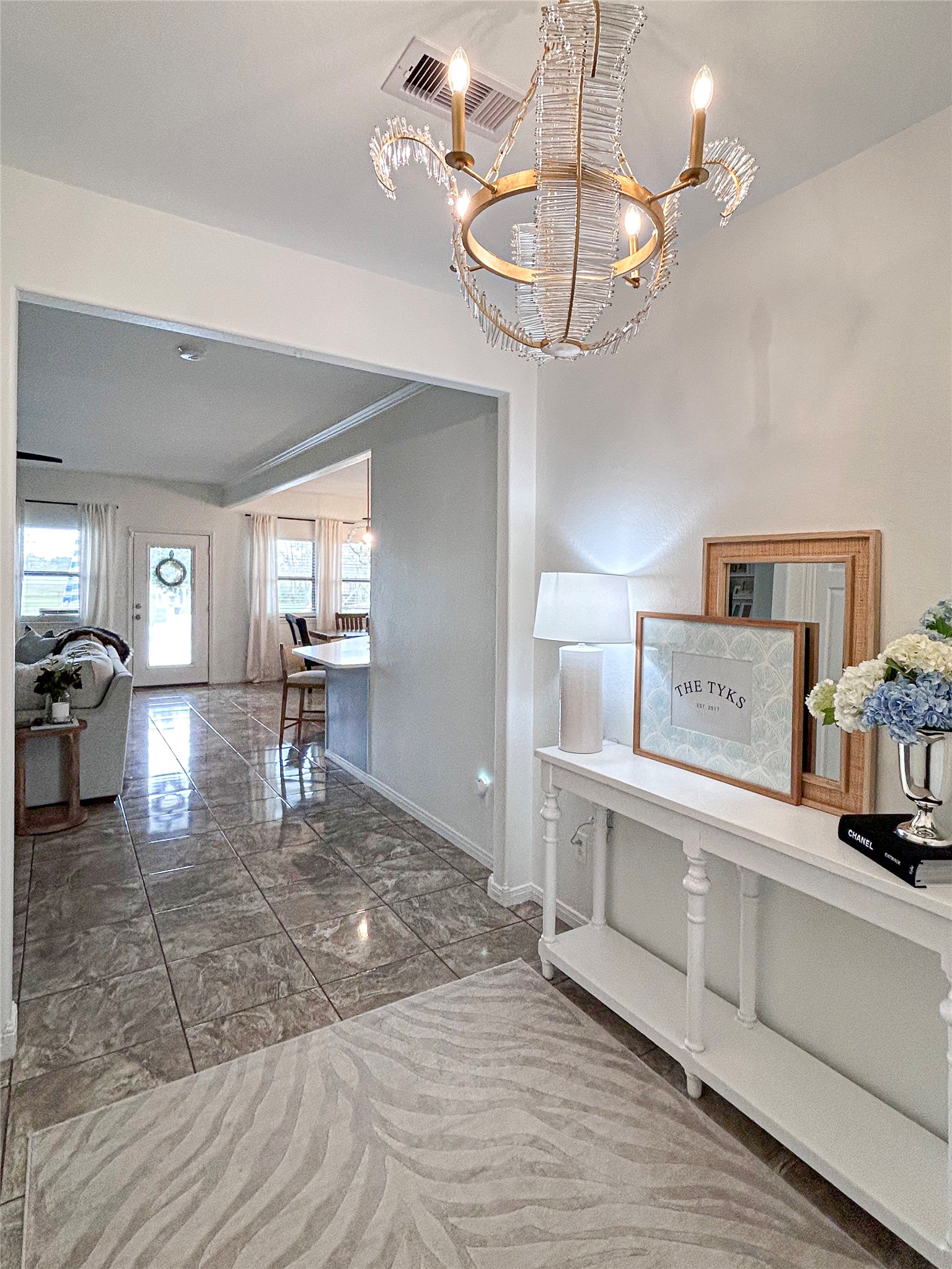 626 Sunset Trail Angleton, TX 77515 - Photo 9 of 43 a view of a livingroom with a kitchen island