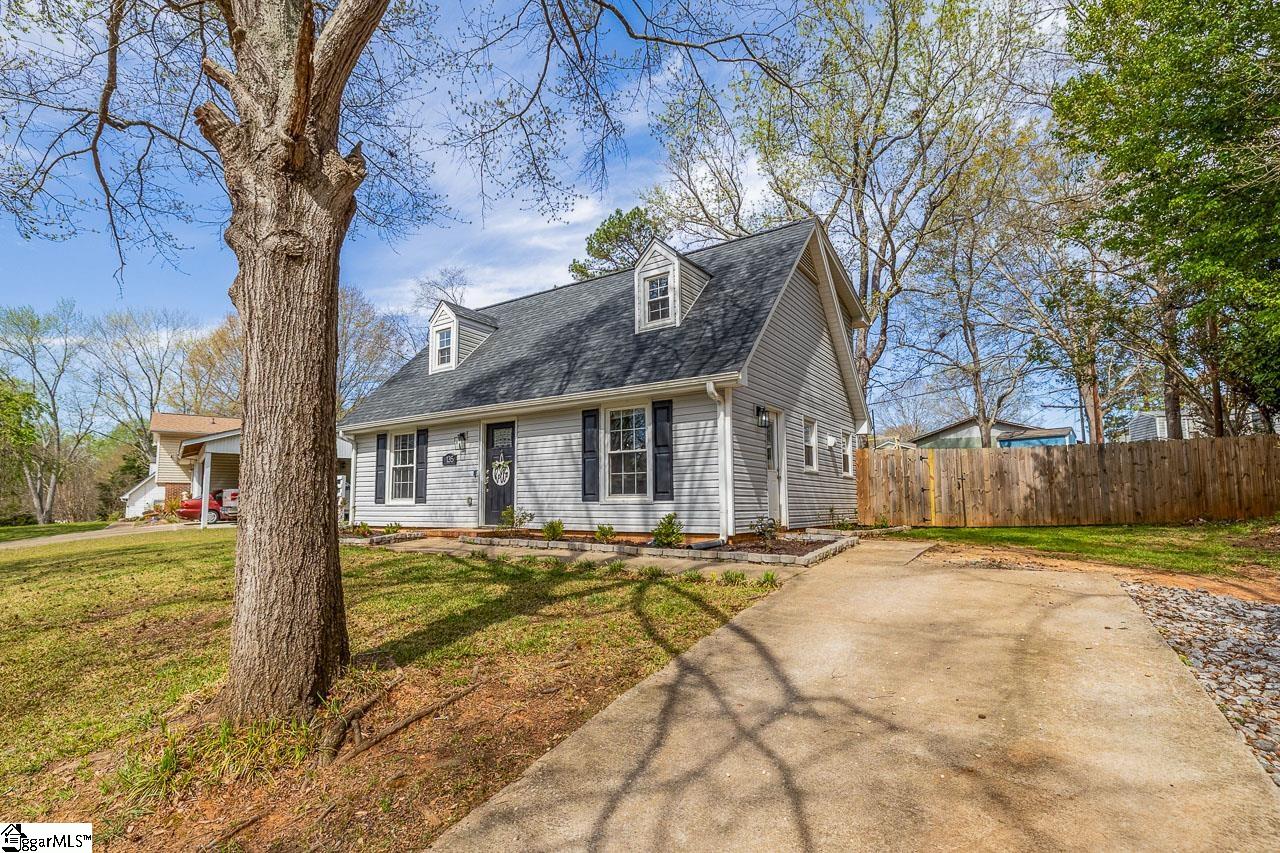 135 Ashdown Drive Simpsonville, SC 29680 - Photo 31 of 33