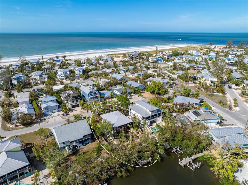 725 Holly Road Anna Maria, FL 34216 - Photo 20 of 24 Gallery Image 20