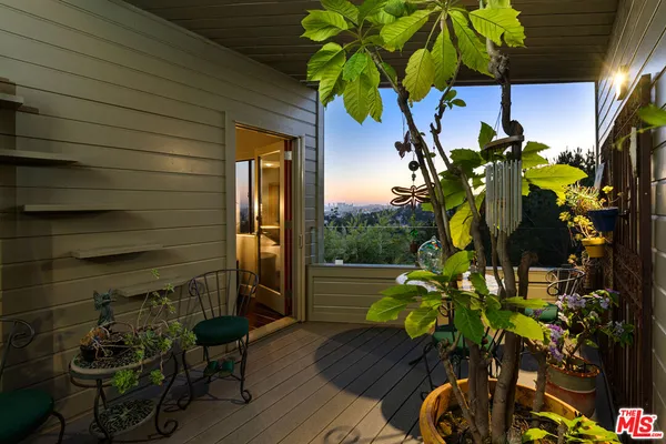 $2,795,000 | 5677 Spreading Oak Drive, Los Angeles, CA 90068