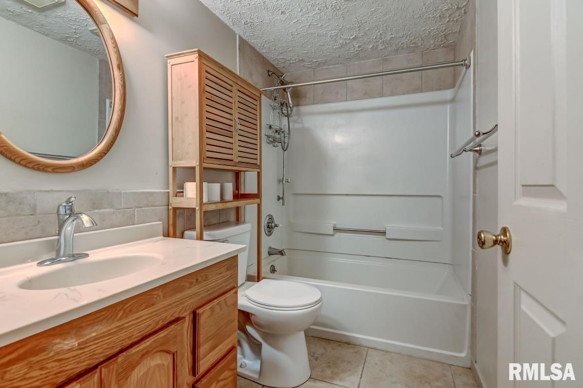 6201 New City Road Rochester, IL 62563 - Photo 24 of 42