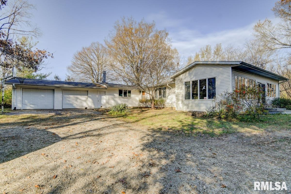 6201 New City Road Rochester, IL 62563 - Photo 4 of 42