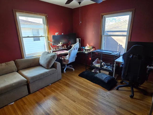 $279,900 | 1123 Roosevelt Avenue, Joliet, IL 60435