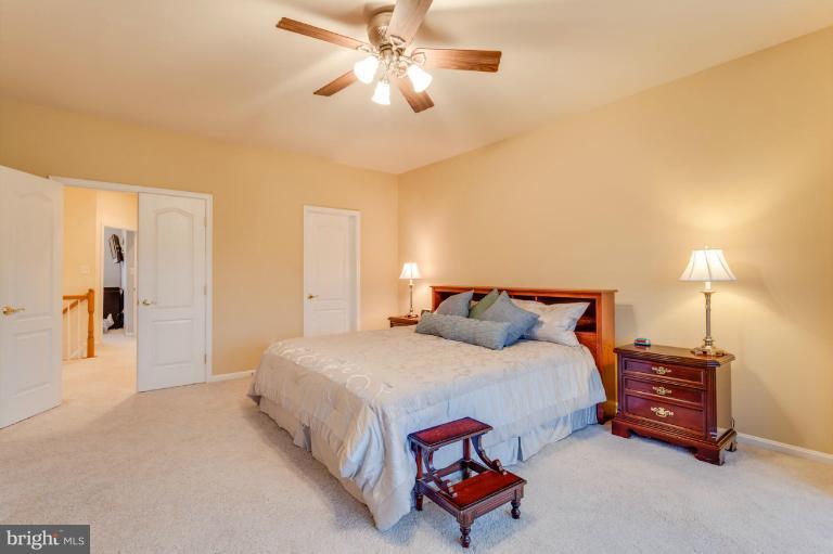 24752 Clock Tower Square Stone Ridge, VA 20105 - Photo 16 of 30 Bedroom (Master)