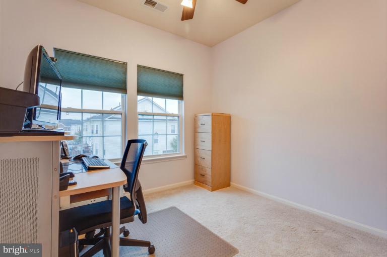 24752 Clock Tower Square Stone Ridge, VA 20105 - Photo 26 of 30 Bedroom