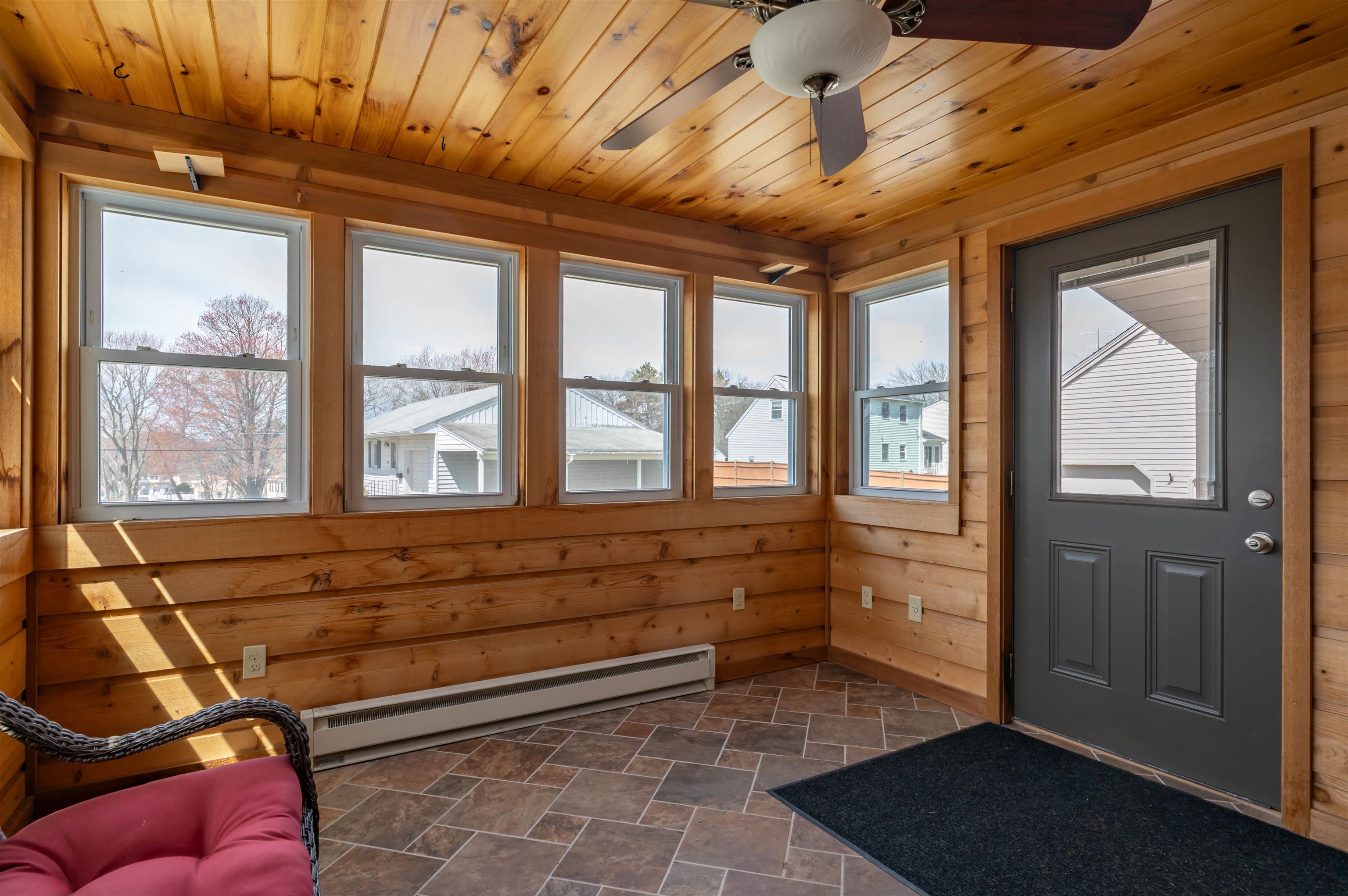 528 Weston Road Manchester, NH 03103 - Photo 37 of 51 Gallery Image 37