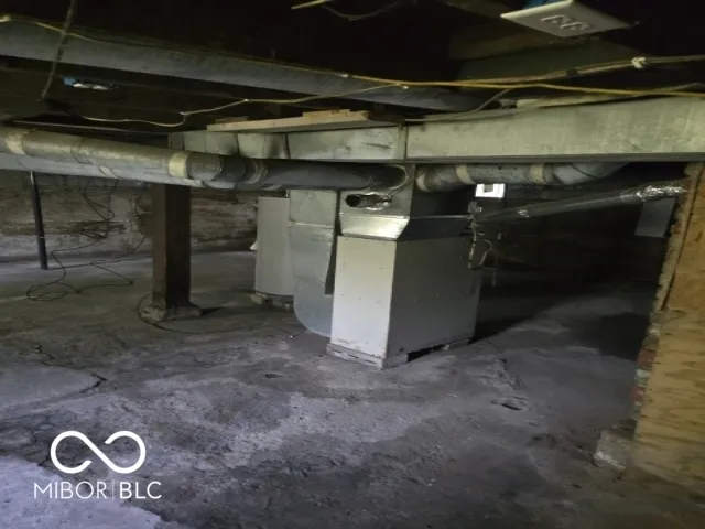 $78,900 | 1401 South Emerson Court, Muncie, IN 47302