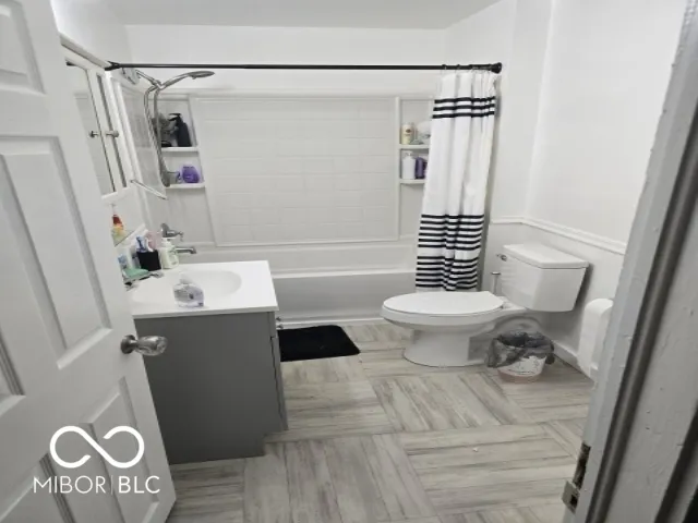 $78,900 | 1401 South Emerson Court, Muncie, IN 47302