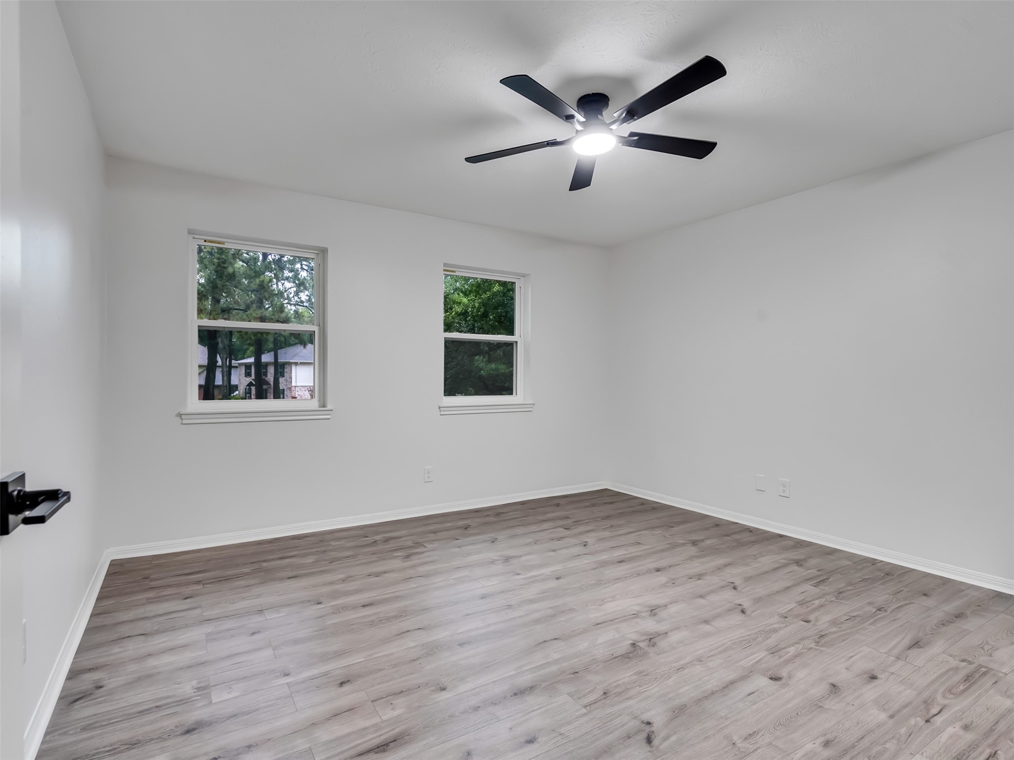 4023 Laverock Road Spring, TX 77388 - Photo 27 of 36 4th bedroom