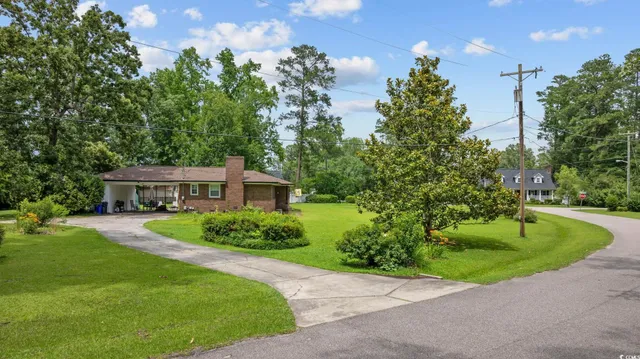 $379,500 | 300 Crescent Drive, Conway, SC 29526