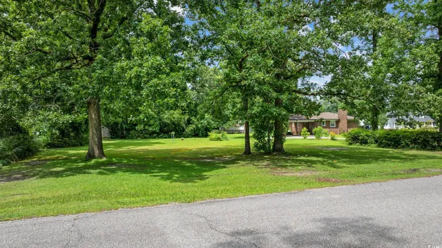 $379,500 | 300 Crescent Drive, Conway, SC 29526