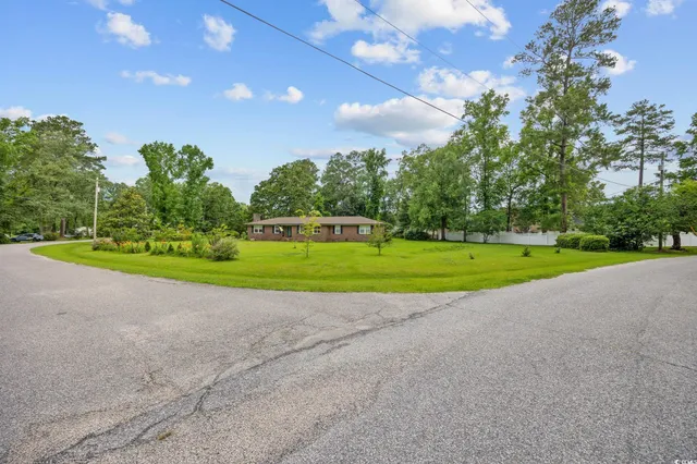 $379,500 | 300 Crescent Drive, Conway, SC 29526