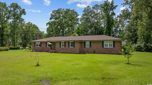 $379,500 | 300 Crescent Drive, Conway, SC 29526
