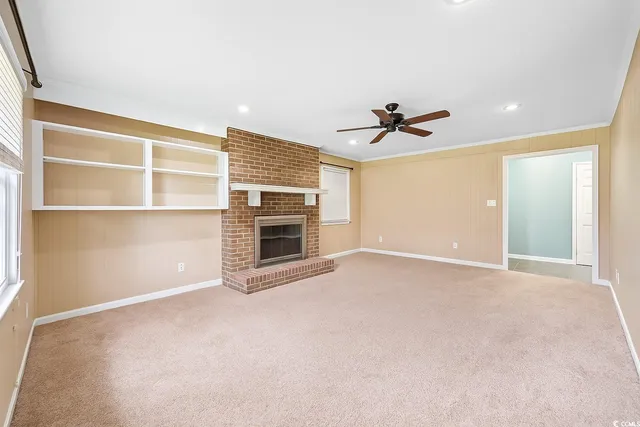 $379,500 | 300 Crescent Drive, Conway, SC 29526