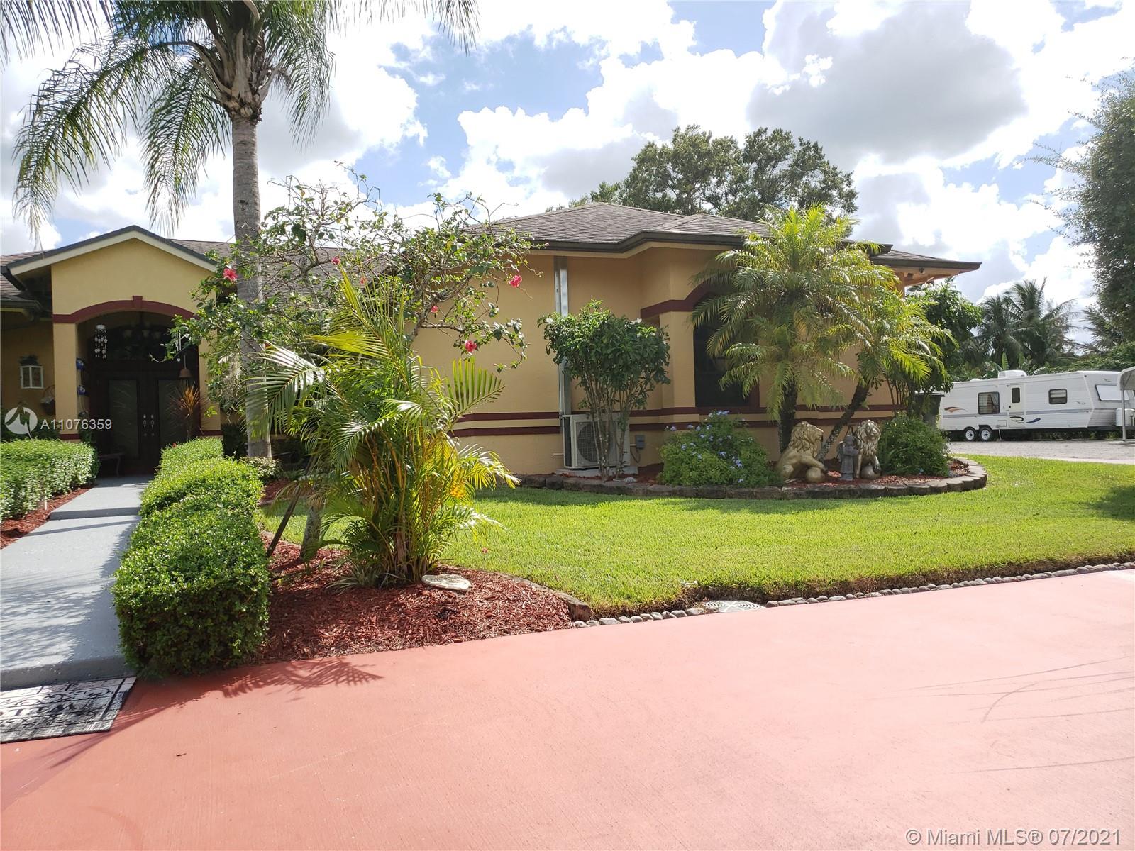 16724 63rd Road North Loxahatchee, FL 33470 - Photo 4 of 100 Gallery Image 4