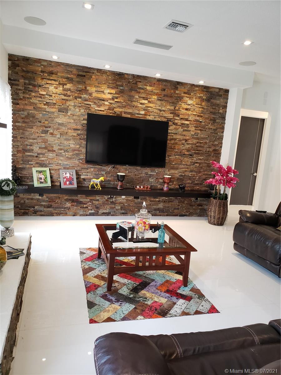 16724 63rd Road North Loxahatchee, FL 33470 - Photo 32 of 100 Gallery Image 32