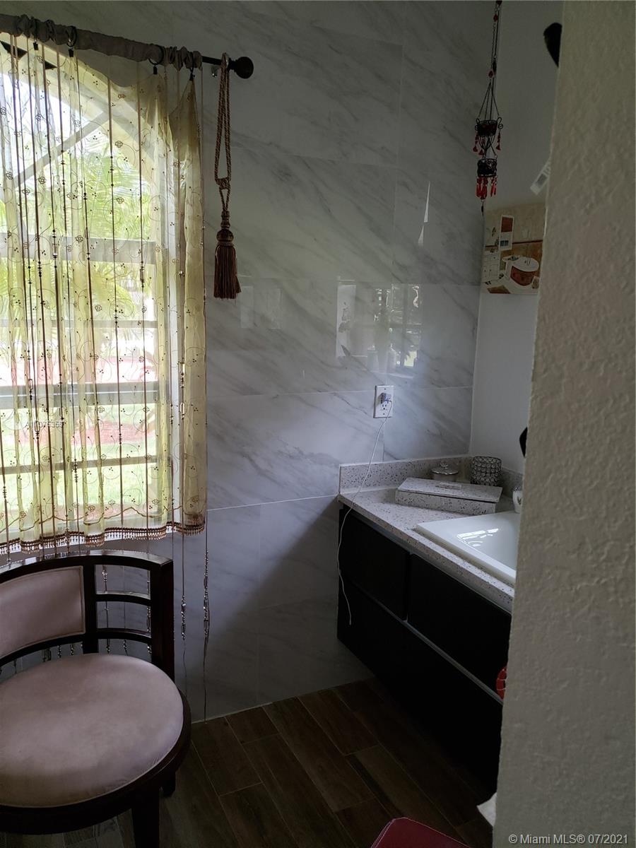 16724 63rd Road North Loxahatchee, FL 33470 - Photo 51 of 100 Gallery Image 51