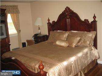 58 Boncouer Road Cheltenham, PA 19012 - Photo 6 of 11 Bedroom - Main