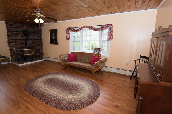 65 Partridge Hill Road Charlton, MA 01507 - Photo 11 of 30