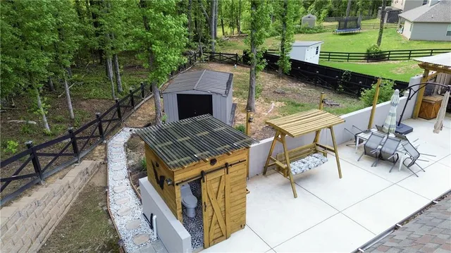 $449,999 | 27 Creekside Drive, Winder, GA 30680