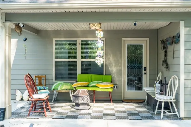 $449,999 | 27 Creekside Drive, Winder, GA 30680