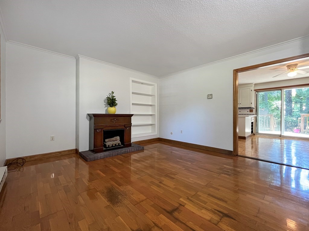 75 Sandy Pond Road, Unit 19 Ayer, MA 01432 - Photo 2 of 20 Gallery Image 2