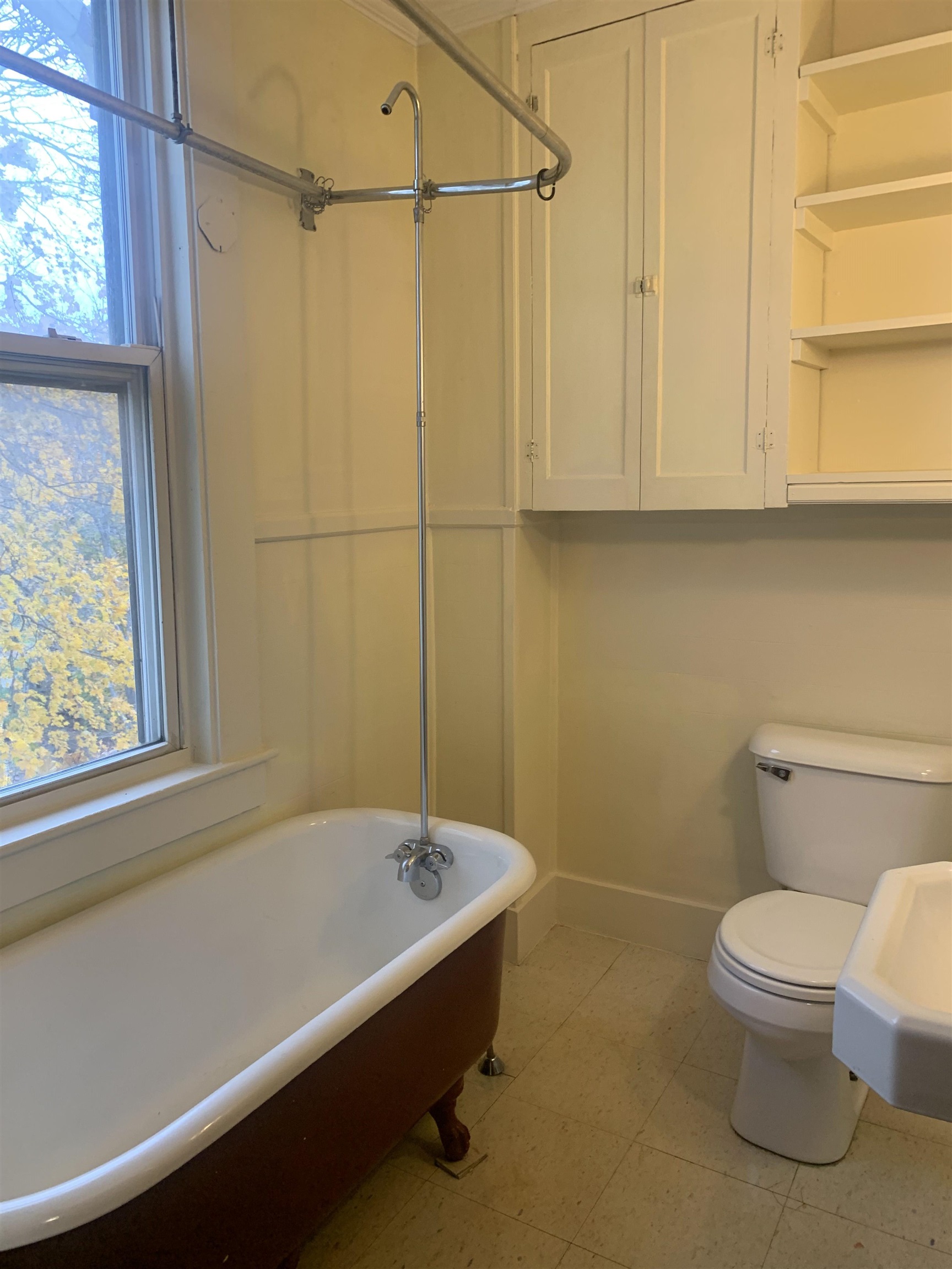 58 Pickering Road Rochester, NH 03867 - Photo 23 of 53