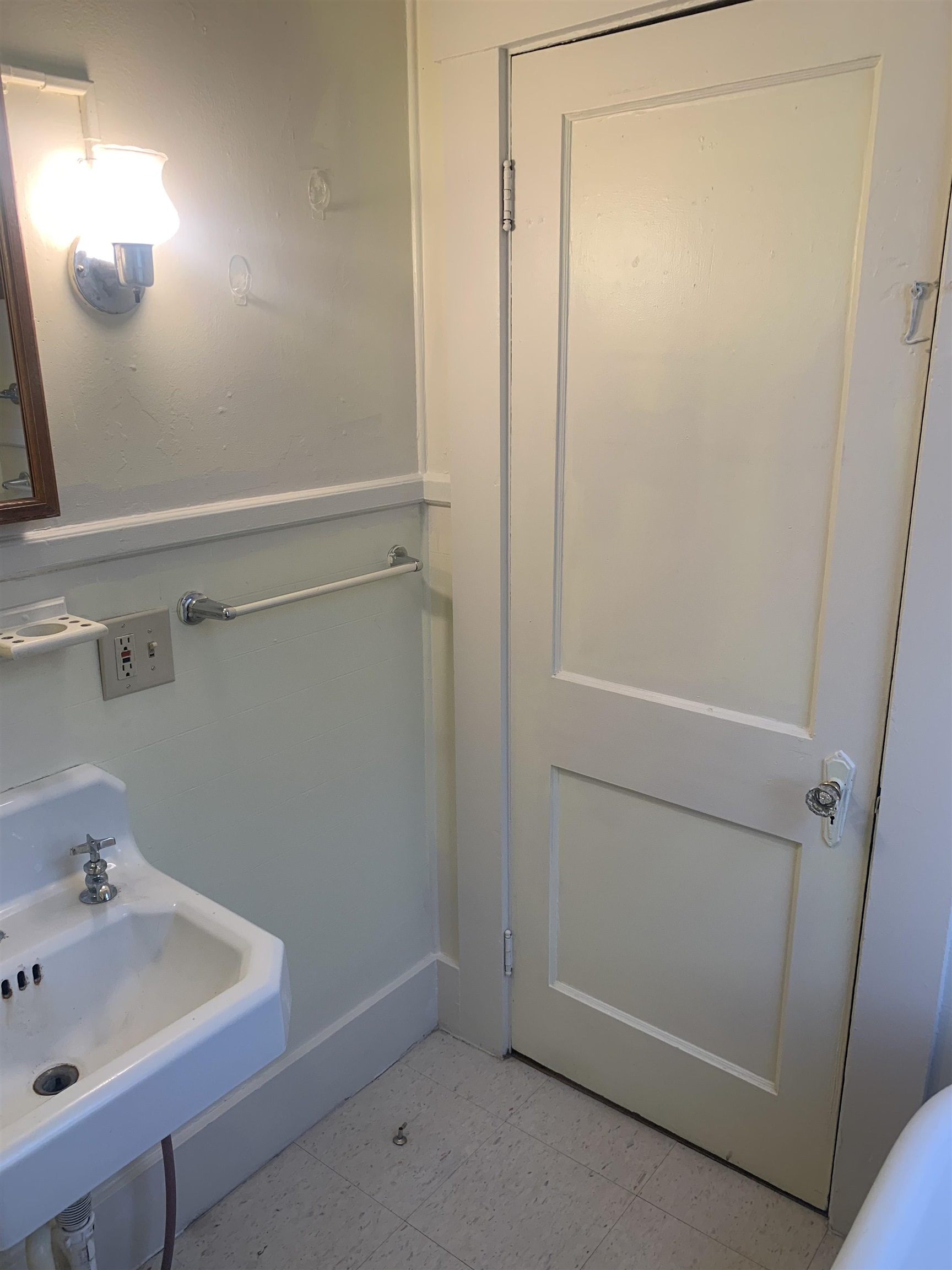 58 Pickering Road Rochester, NH 03867 - Photo 24 of 53